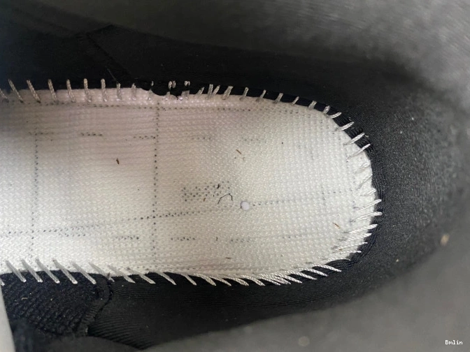 Bmlin 3 Retro Jordan (2016) 136064-020 Cyber Monday 0819